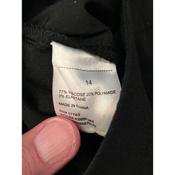 Rafaella Stretch Shorts Womens 14 Classic Fit Functional Pocket Dress Shorts - Picture 5 of 5